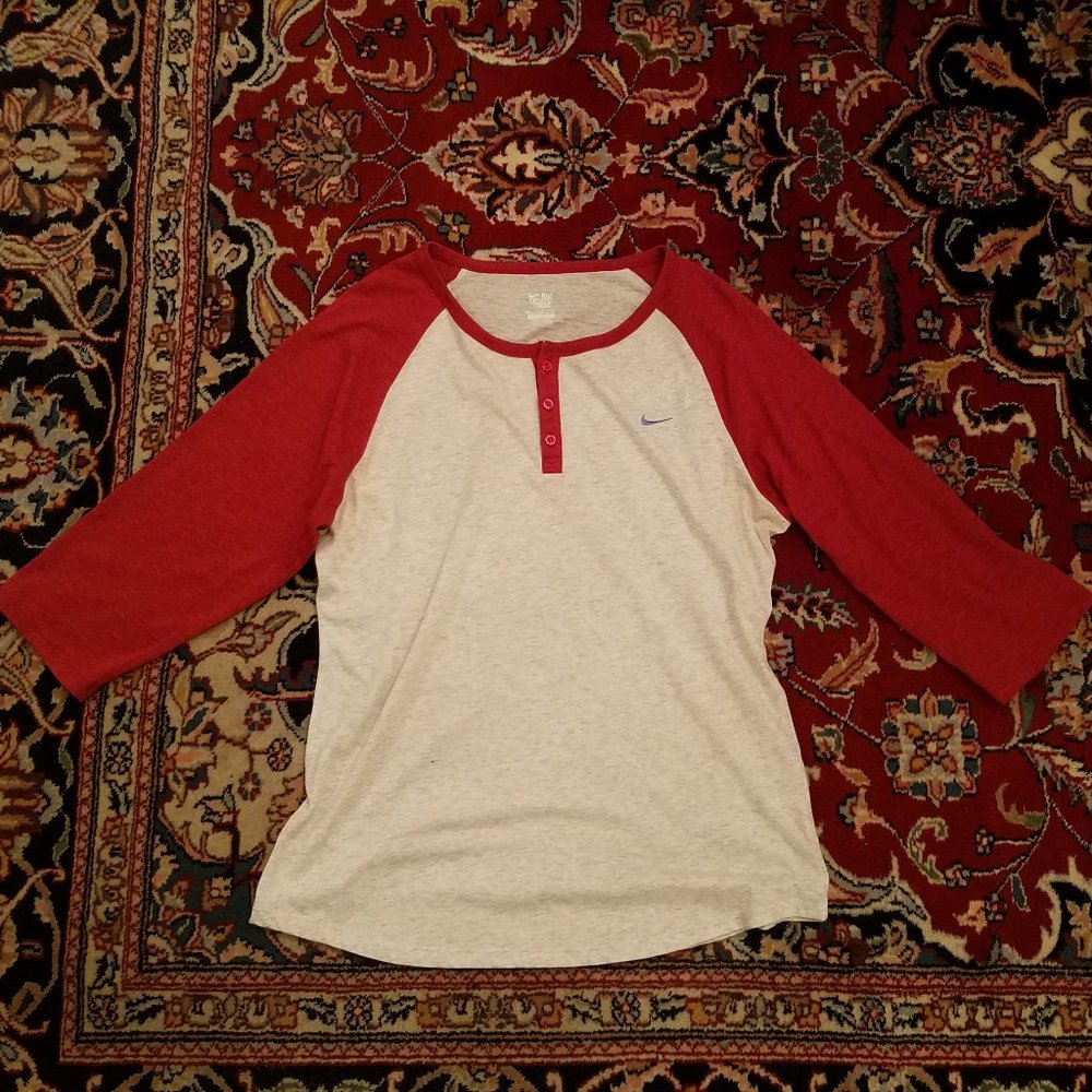 Nike baseball tee - size XL